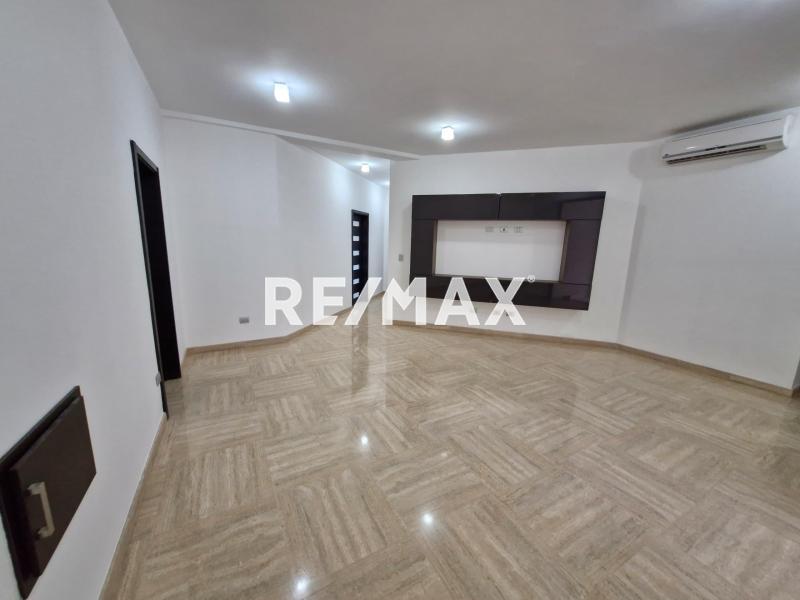 Casa de Lujo en Venta, Conjunto Residencial Amantea.