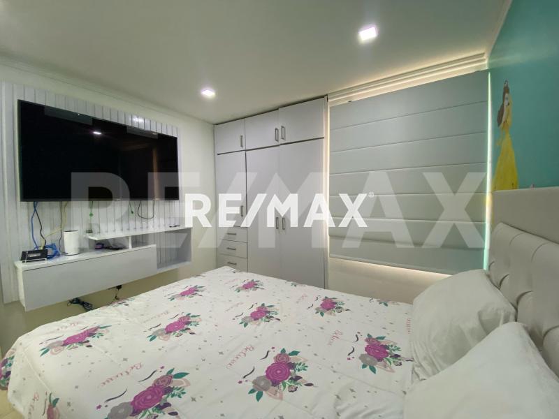 Townhouse en venta en Terranova. Punto Fijo