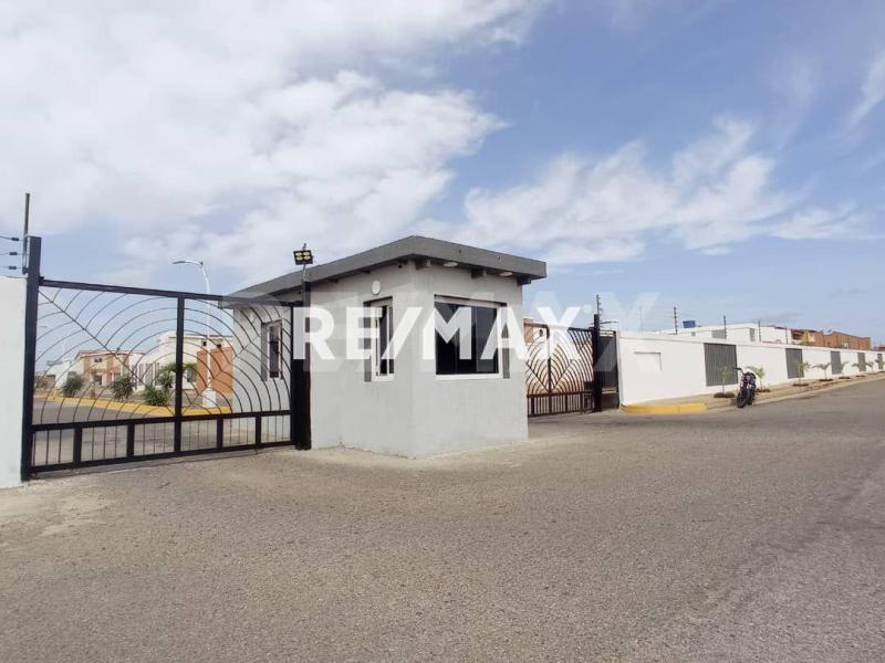 Terreno En Venta, Urbanización Virtudes 2 Conjunto Cerrado.