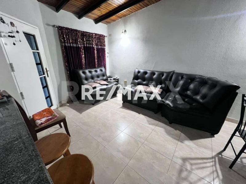 SE VENDE HERMOSA PROPIEDAD. PUERTA MARAVEN URBANIZACION TERRAZAS DEL CARIBE