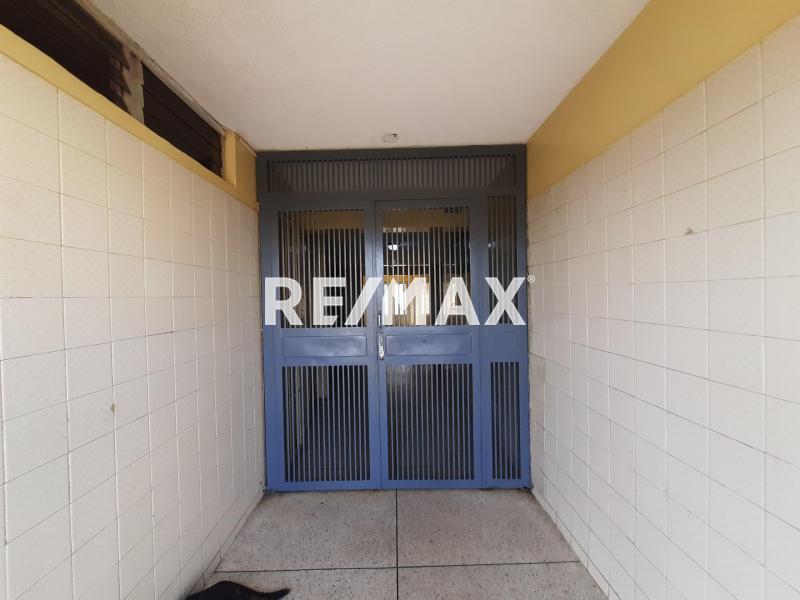 Apartamento en Alquiler, Santa Irene.