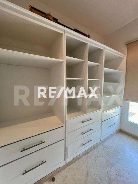 Casa en Venta, URB  Santa Fe