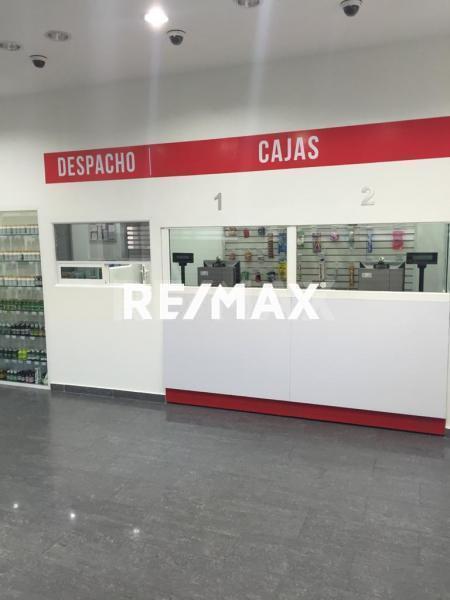 Edificio en Venta, Centro de Punto Fijo.
