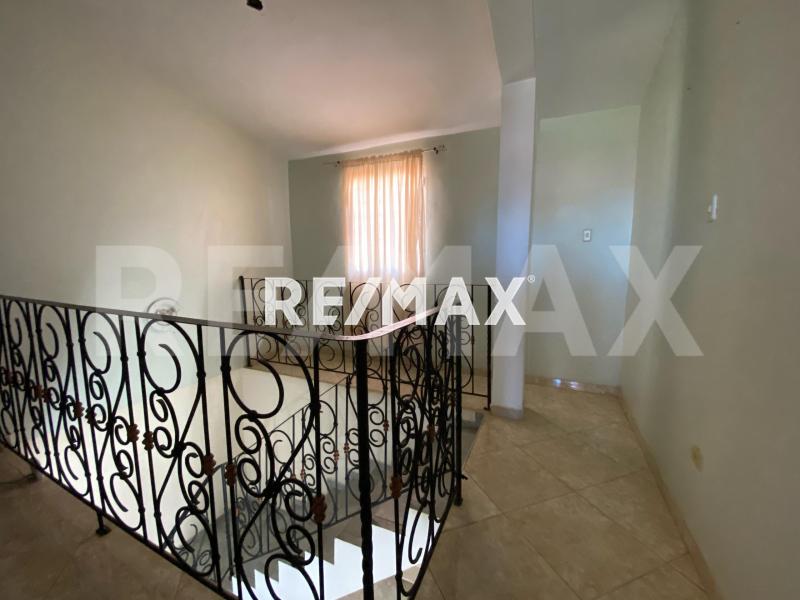 Casa en Venta Ur. Zarabon, Punto Fijo Estado Falcon