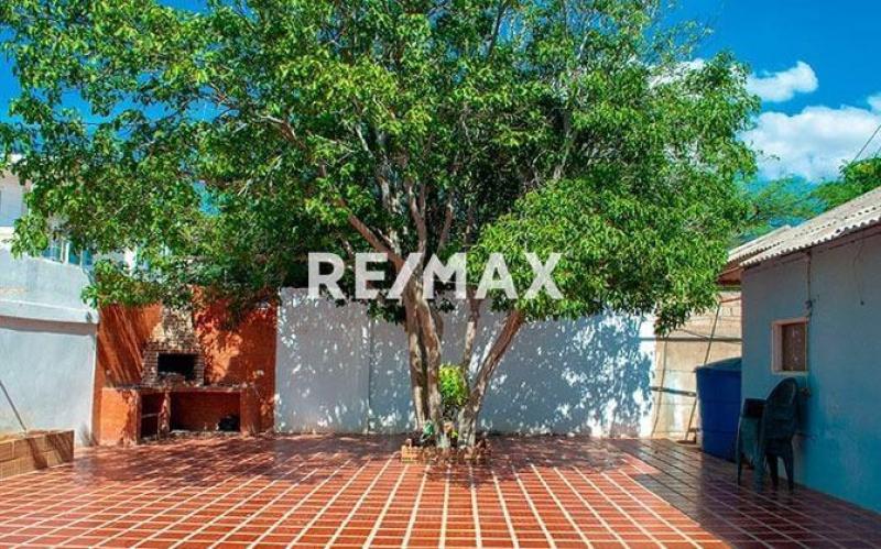 Casa en Venta Ur. Zarabon, Punto Fijo Estado Falcon