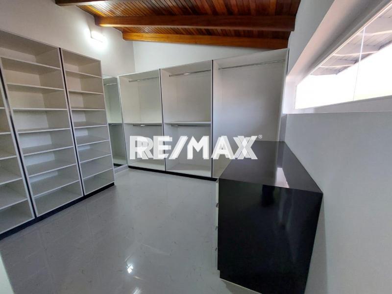 Casa Exclusiva en Venta, Urbanización Judibana, La Lagunita.