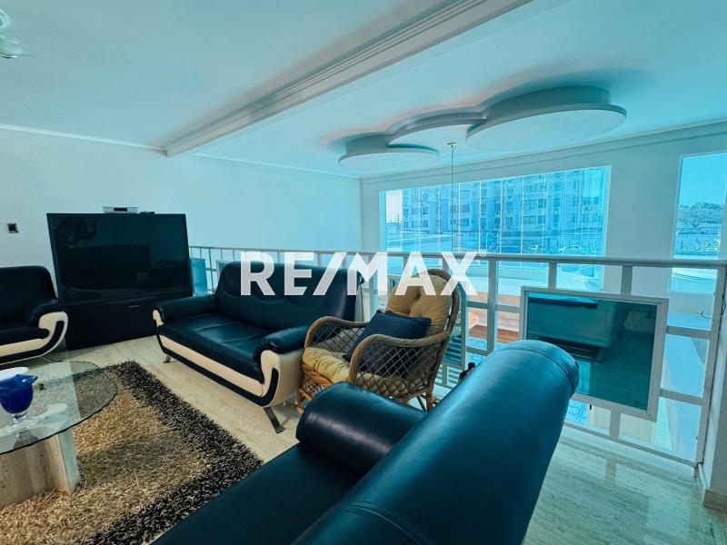 Exclusiva casa en Venta, Urbanización Santa Fe.