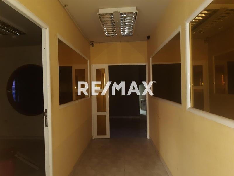 Edificio en Venta, Punto Fijo.