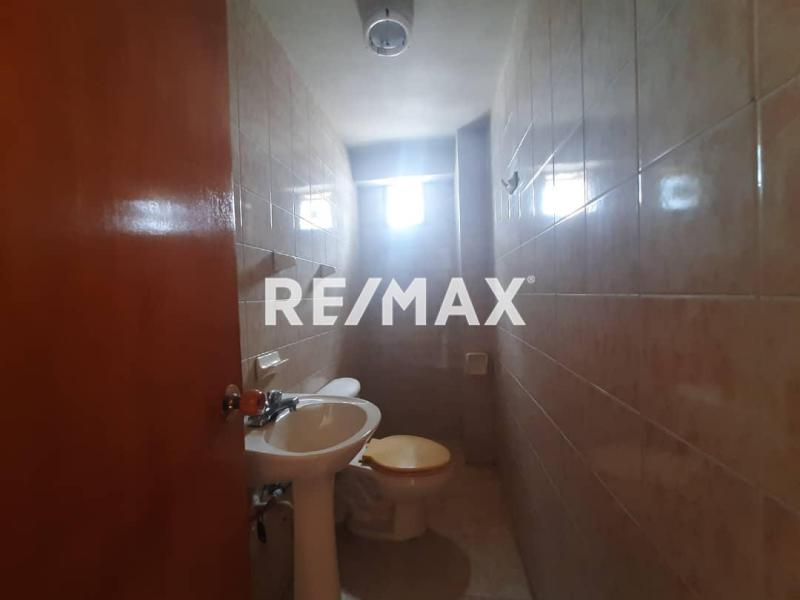 Edificio en Venta, Punto Fijo.