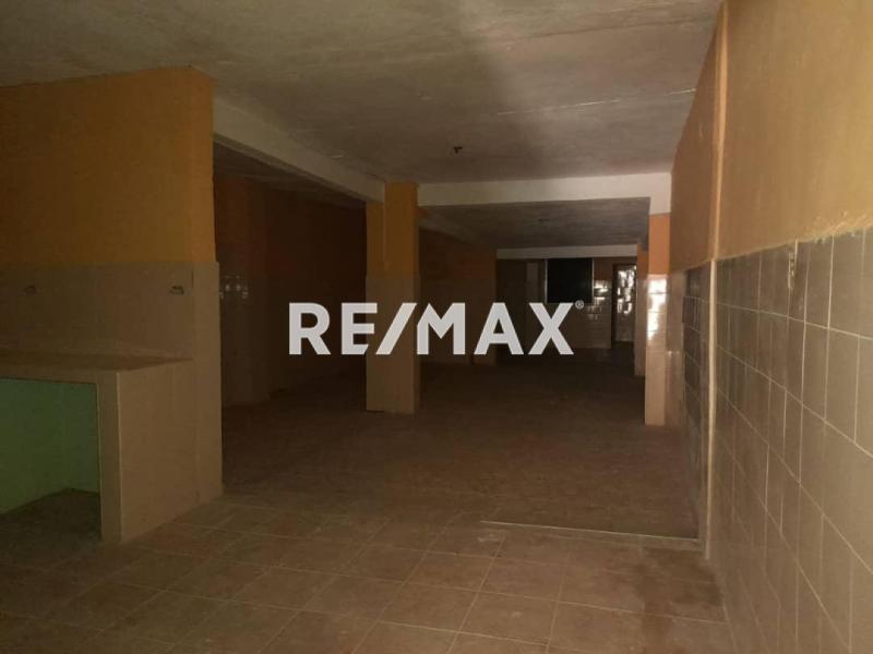 Edificio en Venta, Calle Garcés, Centro de Punto Fijo