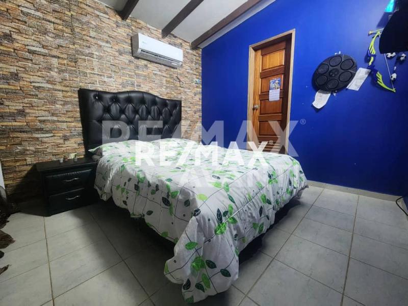 CASA EN VENTA  EL CARDON