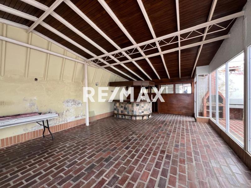 CASA EN VENTA PUERTA MARAVEN