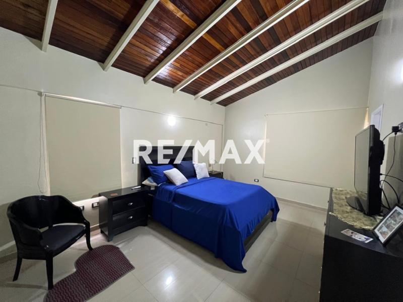CASA EN VENTA PUERTA MARAVEN