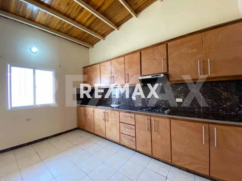 Casa en Venta Puerta Maraven, Conjunto Cerrado