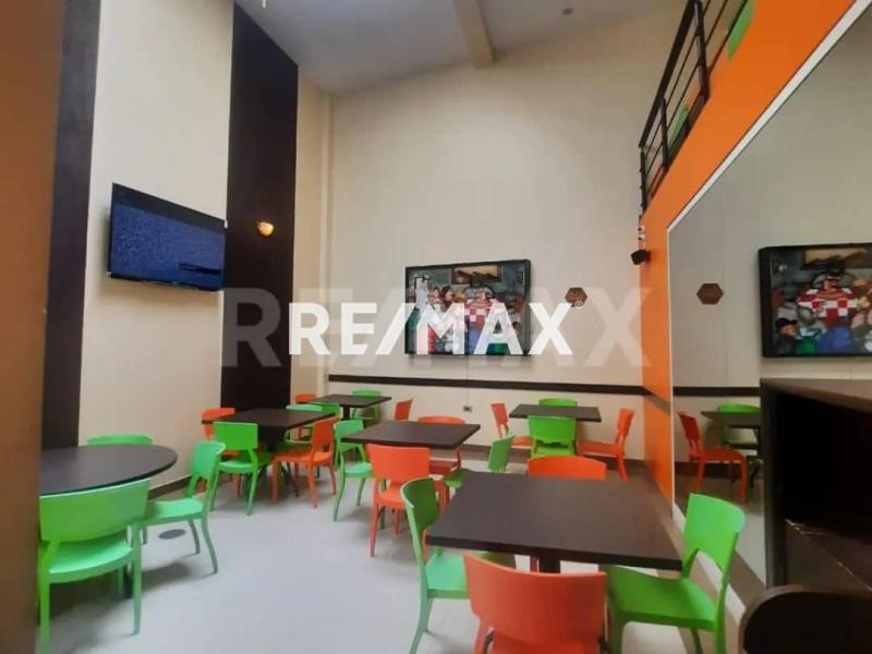 Café Restaurante en alquiler equipado y amoblado listo para operar,  ubicado en excelente zona de Punto Fijo