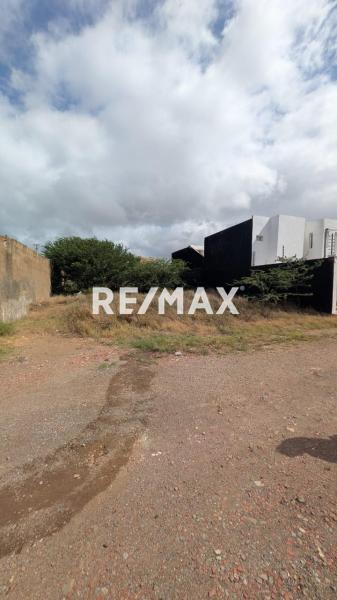 Venta de terreno Casacoima II