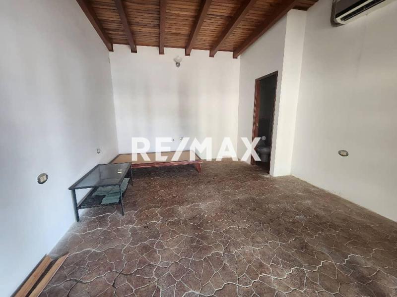Casa en alquiler en Urbanizacion Maraven