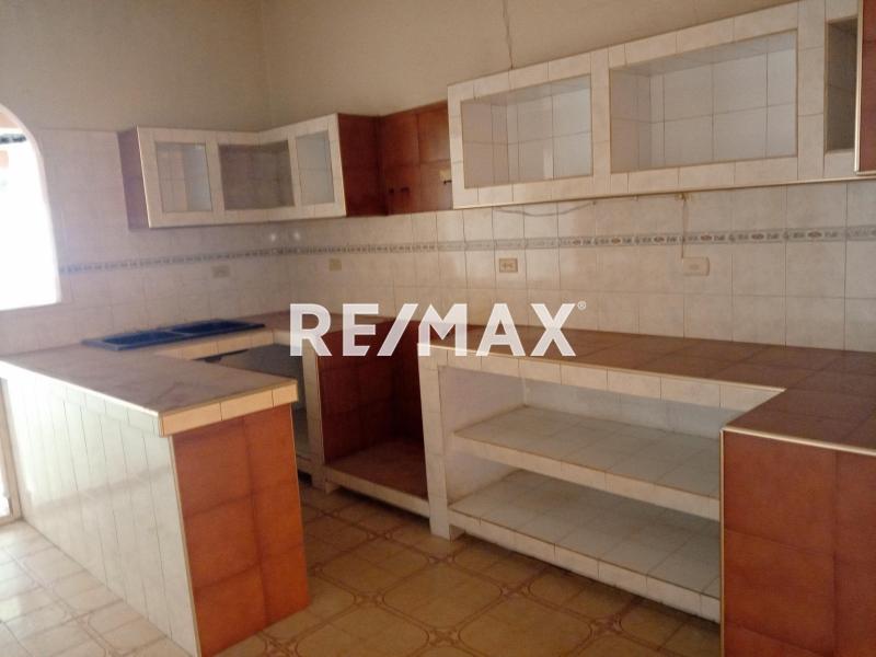 EN VENTA | CASA EN MARAVEN