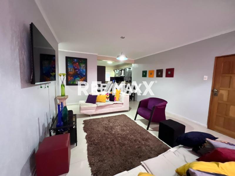 Apartamento en Venta, Sector Santa Irene