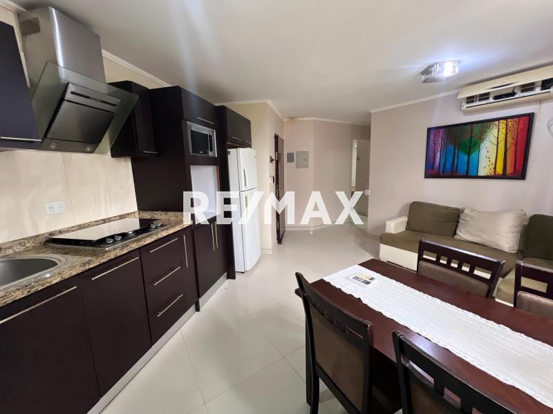Se vende hermoso apartamento. Guanadito Sur.