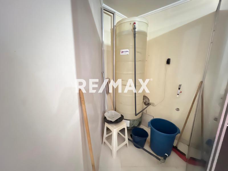 Se vende hermoso apartamento. Guanadito Sur.