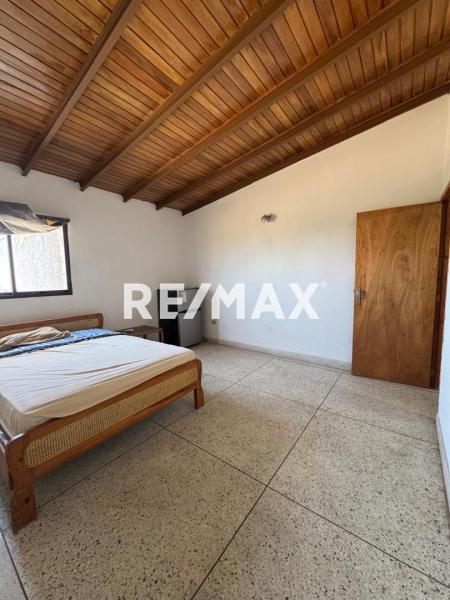 Apartamento en Venta. Av. Ollarvides