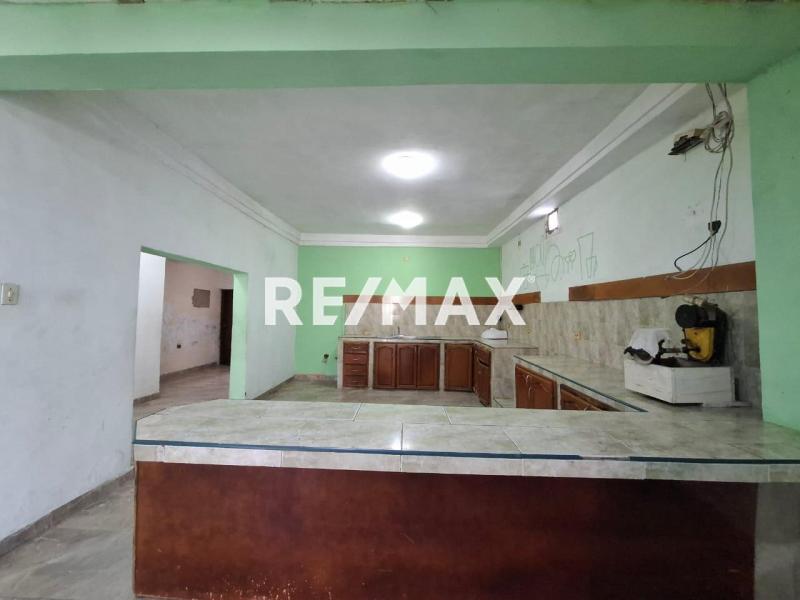 Casa en Venta, centro de Punto Fijo.