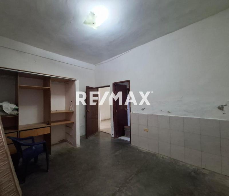 Casa en Venta, centro de Punto Fijo.