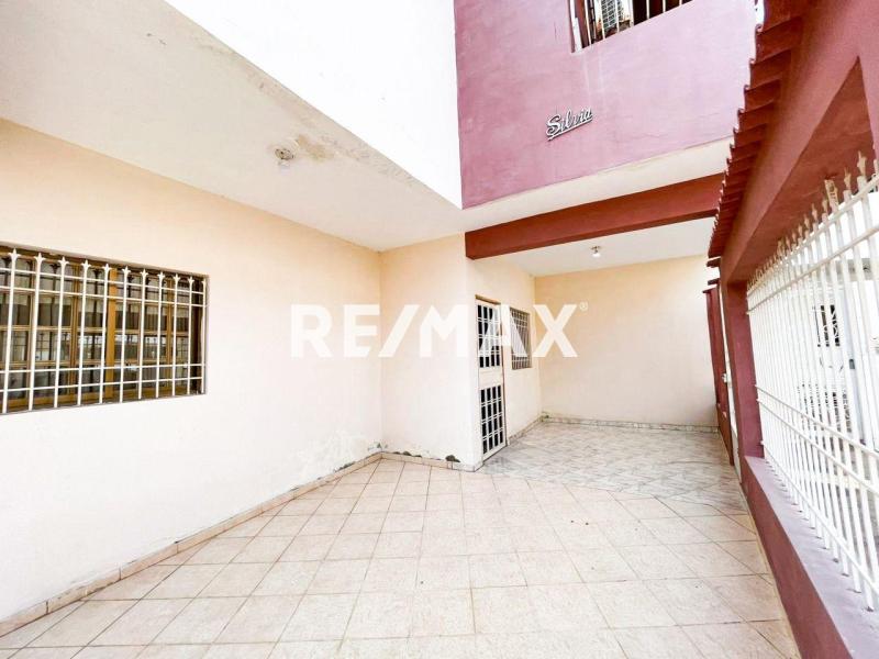 Casa en Venta, Urbanización Santa Irene