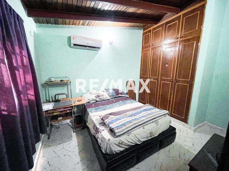 Casa en Venta, Urbanización Santa Irene