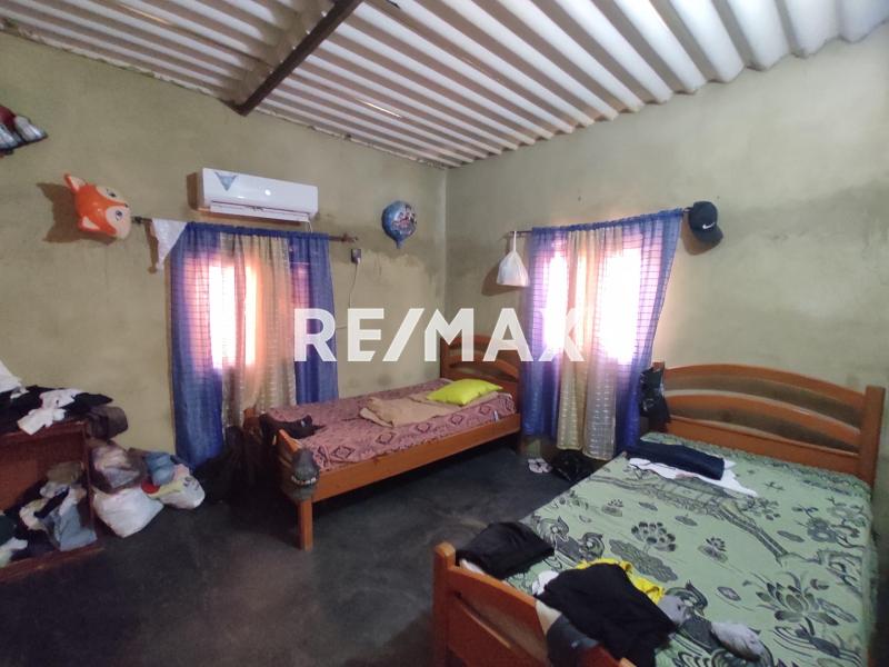 Casa en Venta, Urb. Alí Primera