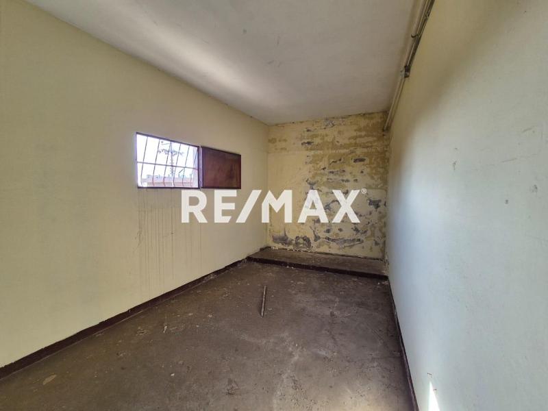 En Venta Edificio Comercial Centro de Punto Fijo