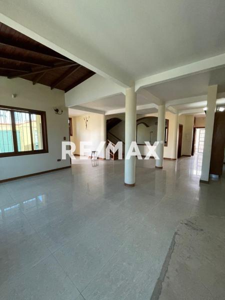 casda en venta, urbanizacion las virtudes