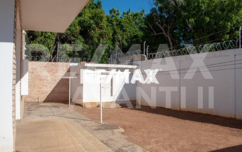 Casa en Venta, Urbanización Casacoima.