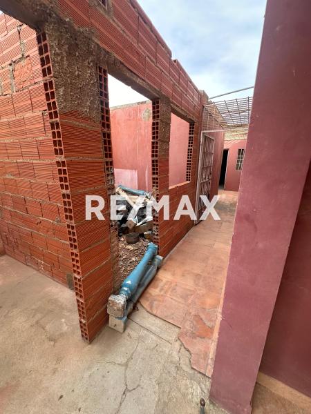 Casa en venta caja de agua punto fijo