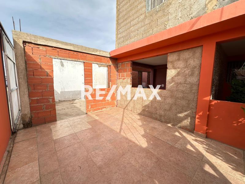 Casa en venta caja de agua punto fijo