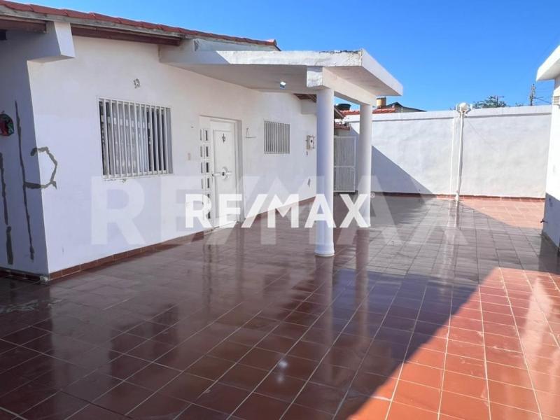 Casa en venta. Puerta Maraven.