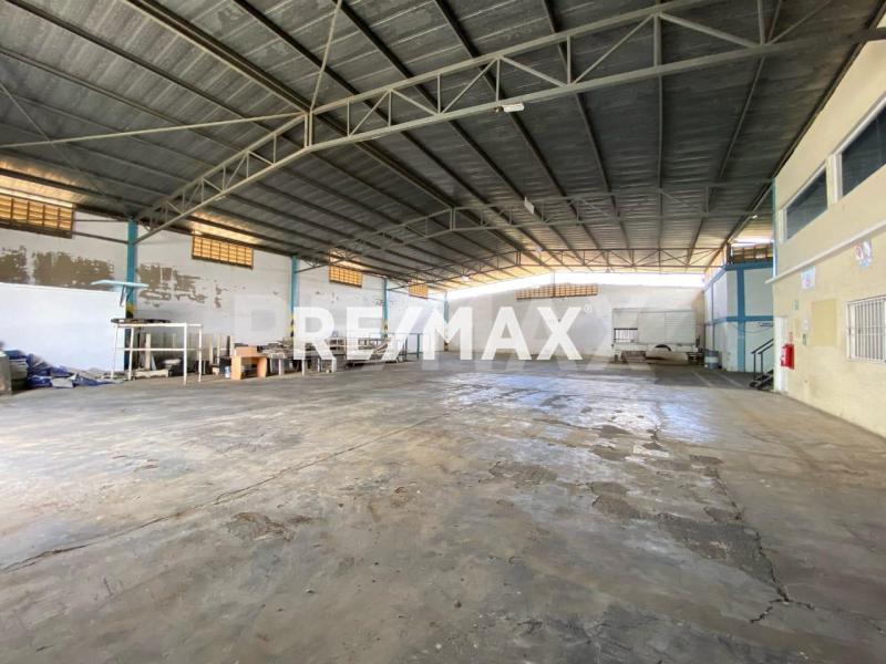 Galpón en Venta, Villa Marina.