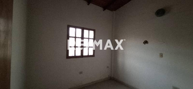 En Venta Casa o TownHouse Urbanizacion Campo Claro, Cardón, Carirubana, Falcón, 4154, VEN - Foto 6