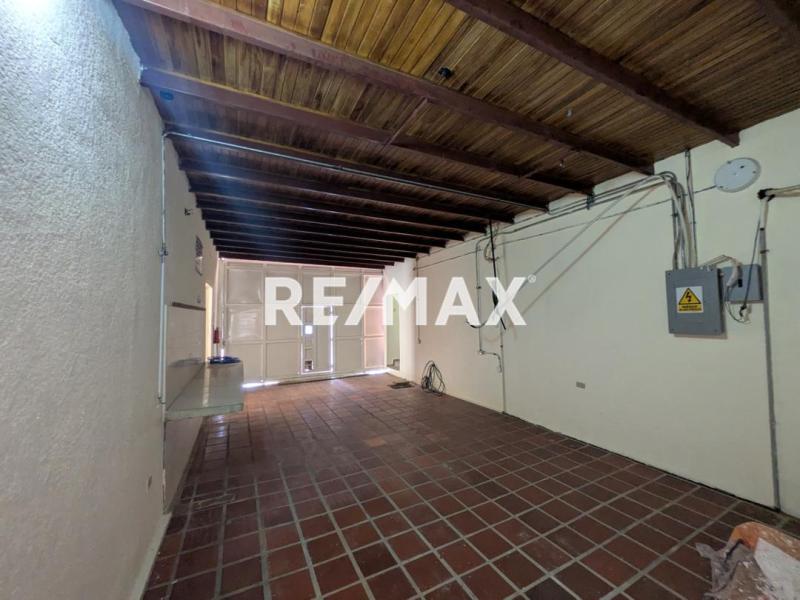 En Venta Local Comercial Judibana, Los Taques, Falcón, 4148, VEN