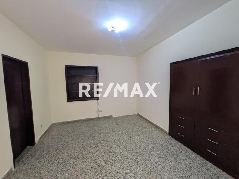 En Venta Local Comercial Judibana, Los Taques, Falcón, 4148, VEN