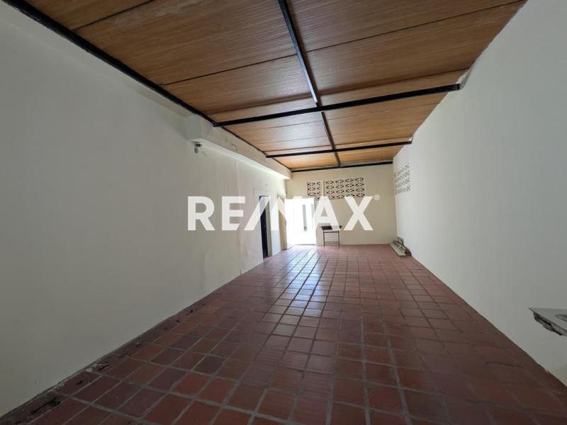 En Venta Local Comercial Judibana, Los Taques, Falcón, 4148, VEN