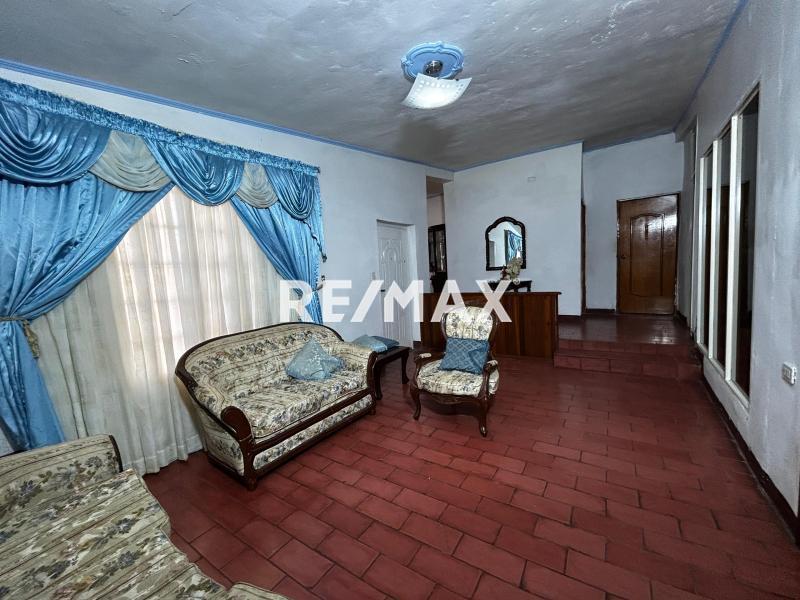 En Venta Casa o TownHouse Urbanizacion Los Caciques, Punto Fijo