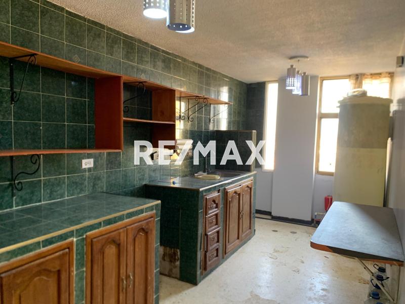 En Alquiler Apartamento Urb Zarabon