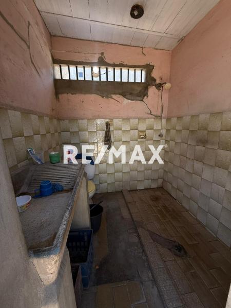 En Venta Local Industrial y Galpón Callejón Altagracia, Centro, Punto Fijo, Falcón, 4102, VEN
