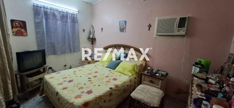 En Venta Casa o TownHouse PUERTA MARAVEN CALLE CURIMAGUA