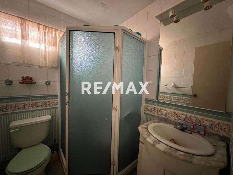 En Venta Casa o TownHouse PUERTA MARAVEN URBA. MARACARDON