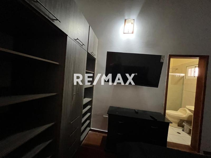 En Alquiler Casa o TownHouse PUERTA MARAVEN URB. DE MARAQUIVA