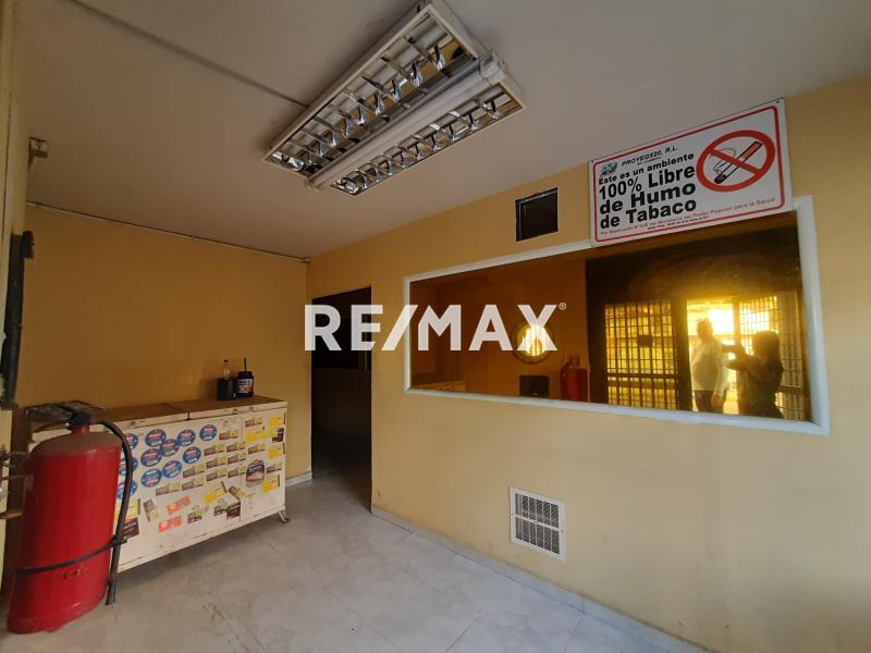 En Venta Edificio Calle Arismendi, Punto Fijo Municipio Carirubana, Estado Falcon. VEN