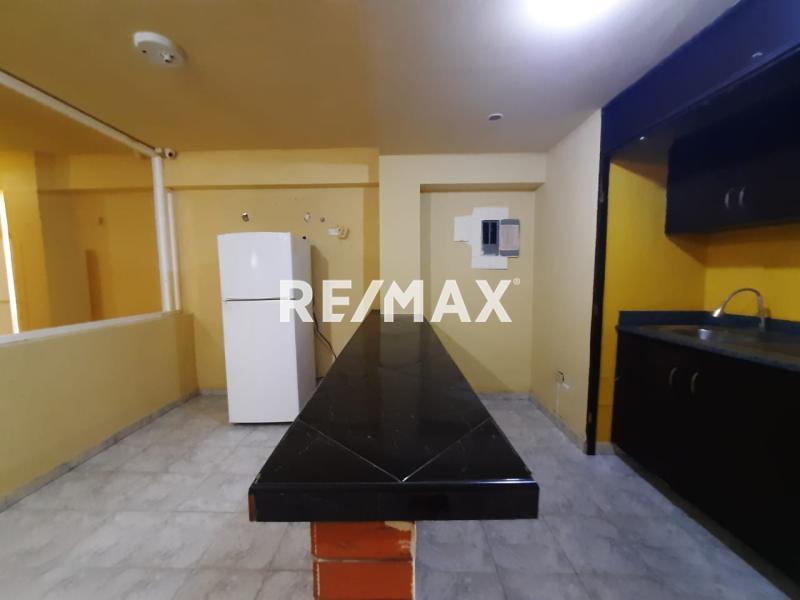 En Venta Edificio Calle Arismendi, Punto Fijo Municipio Carirubana, Estado Falcon. VEN